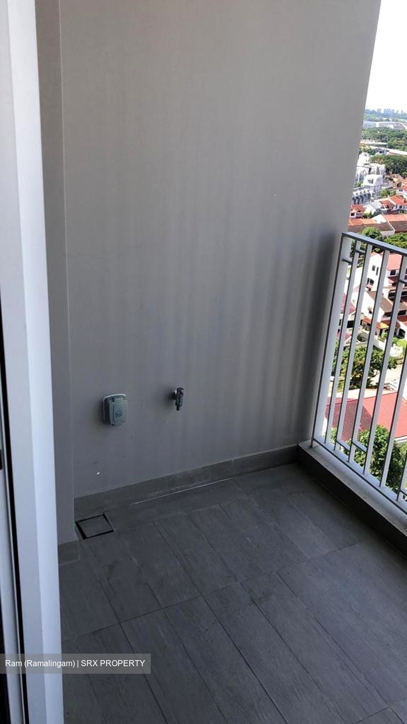 High Park Residences (D28), Apartment #385409931